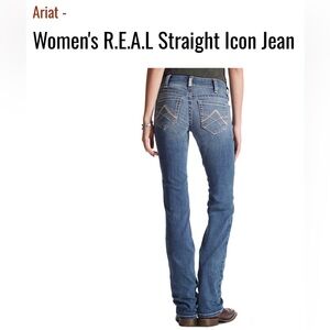 Women’s Ariat R.E.A.L Straight Icon Jean in Rainstorm color.  Size 28 S
